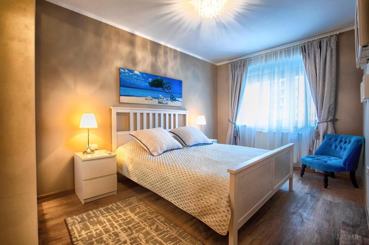 Apartamento Apartament Heavenly Heaven Braşov Exterior foto